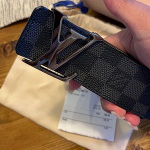 LOUIS VUITTON MENS BELT